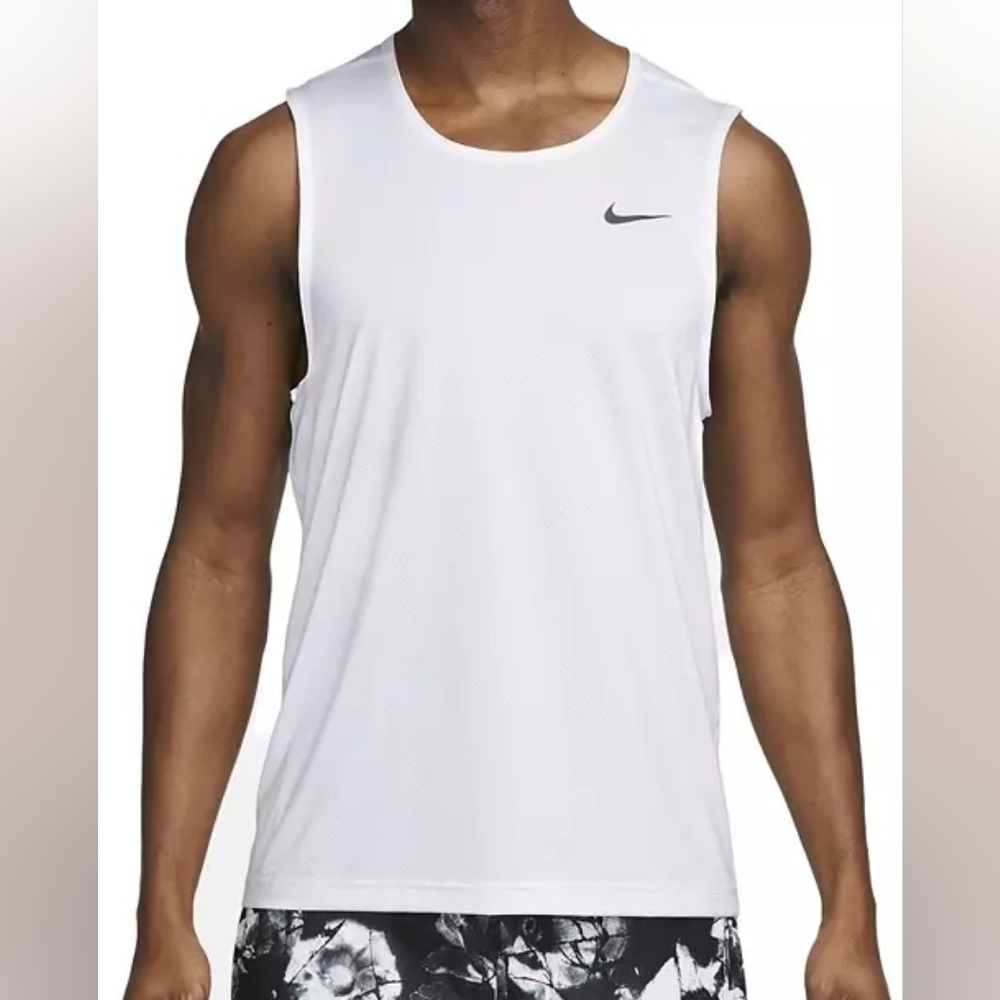 Nike Men's Dri-FIT Ready White Fitness Tank Top Size Medium